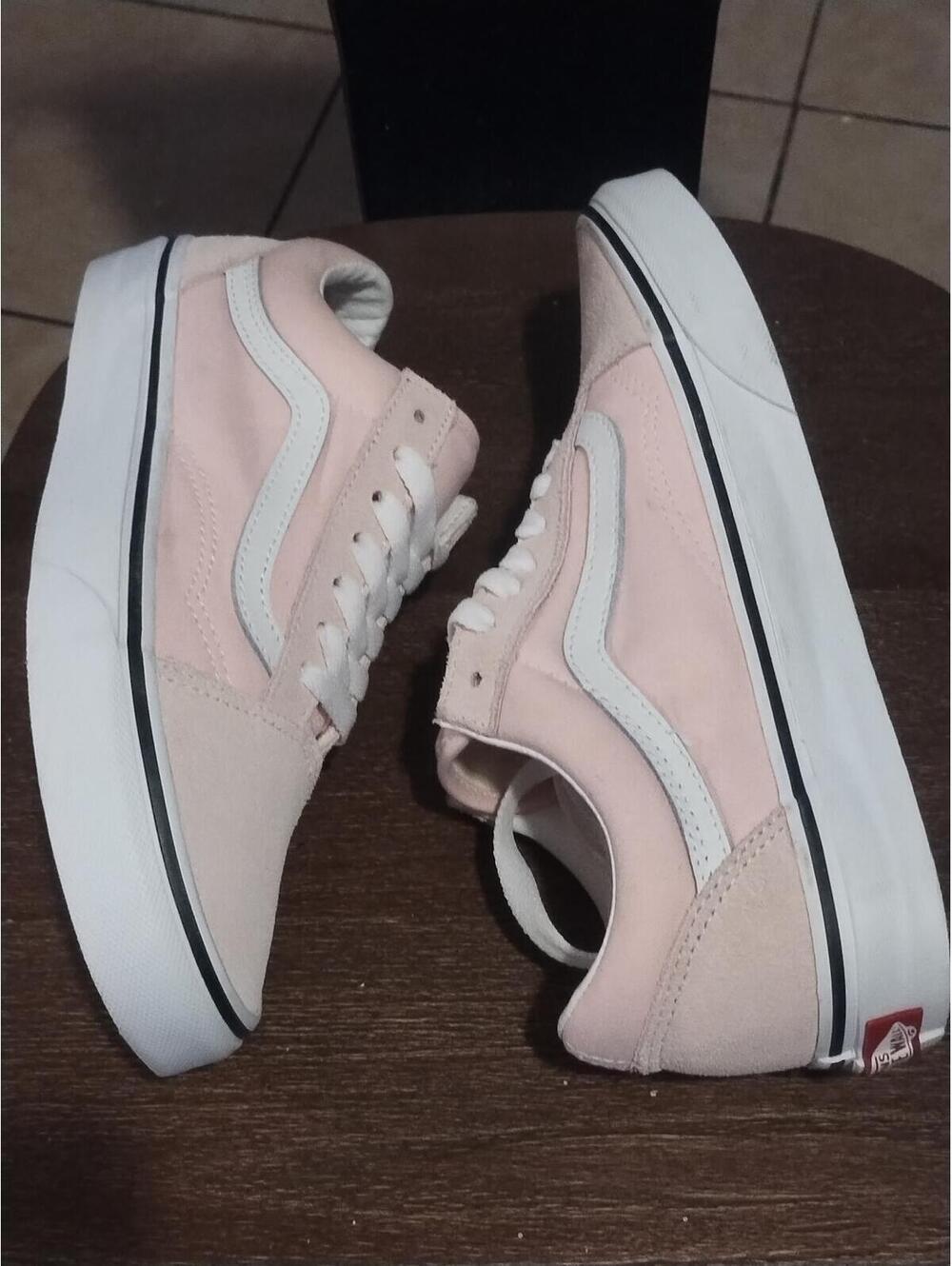 Women’s Pink Old Skool Vans Size 5.0M 6.5W